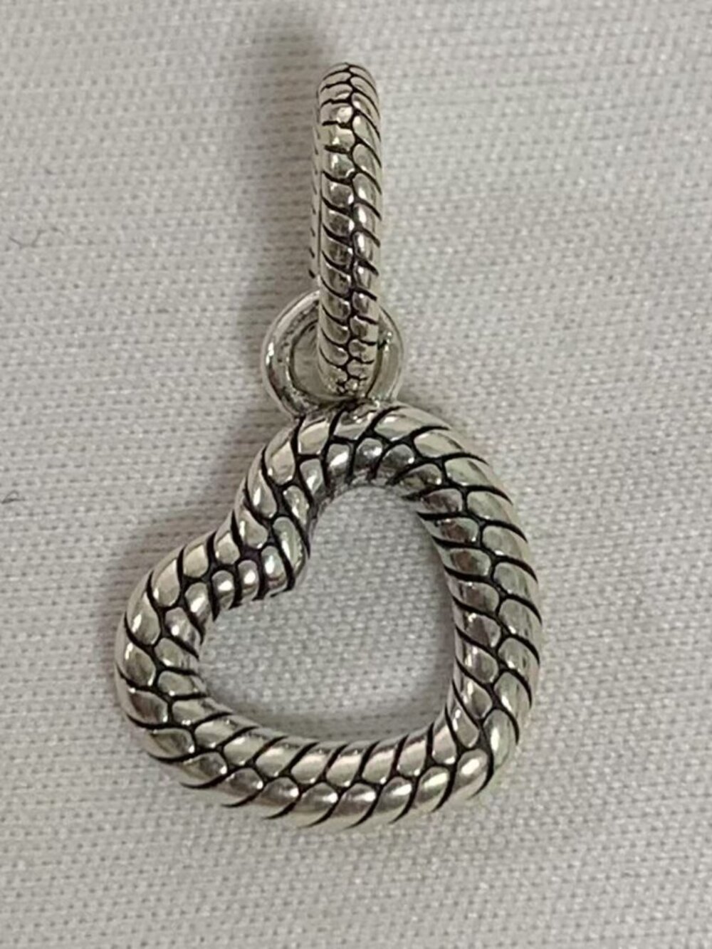 Pandora Snake Chain Pattern Open Heart Pendant, S925 Silver Jewelry - Picture 2 of 4